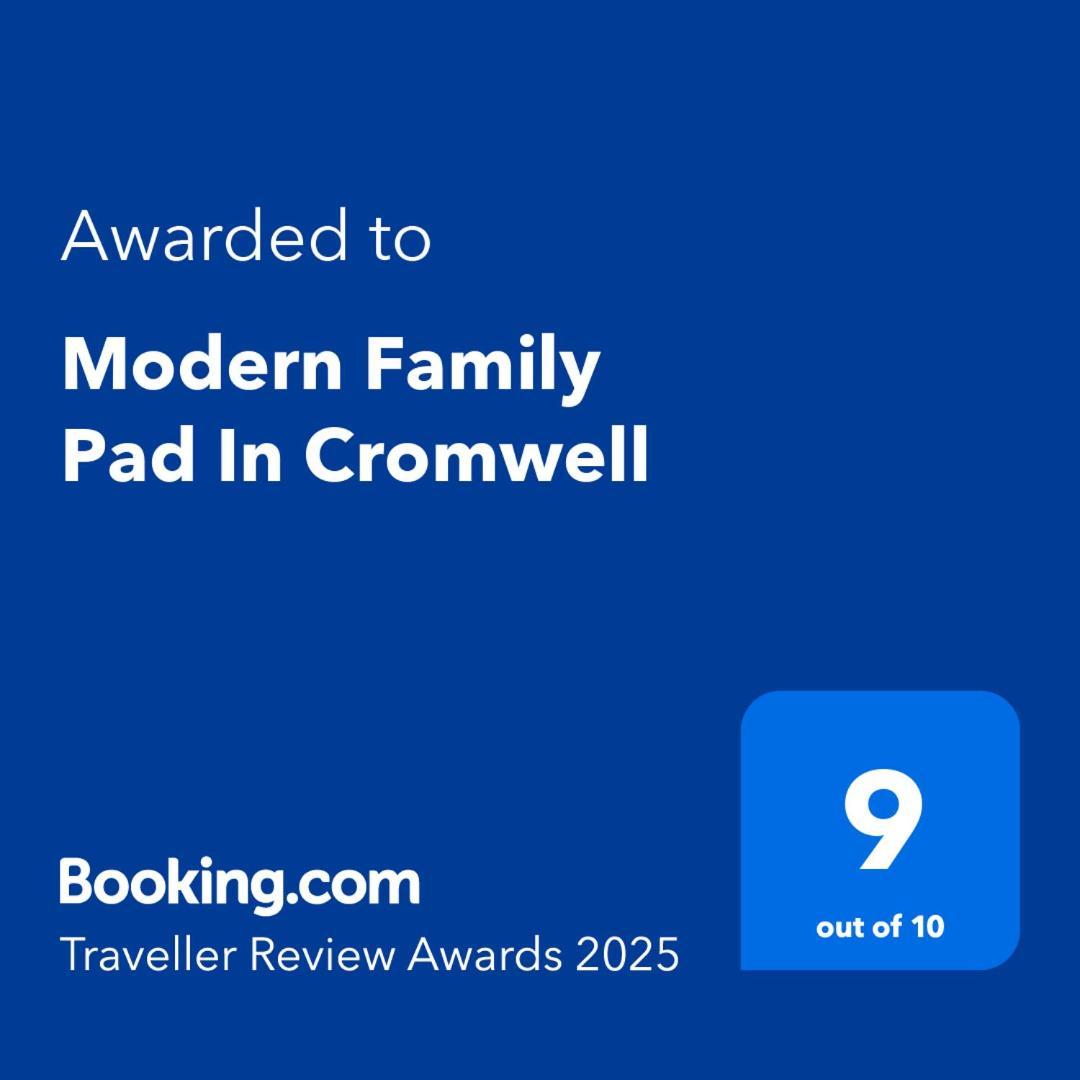 Modern Family Pad In Cromwell Villa Kültér fotó